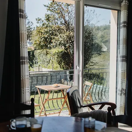 La Delphiniere : Bord De Mer, Equipements De Qualite * Urville-Nacqueville