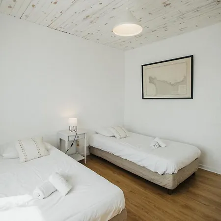 別荘 La Delphiniere : Bord De Mer, Equipements De Qualite *