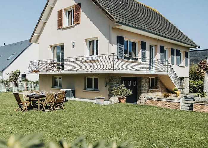 La Delphiniere : Bord De Mer, Equipements De Qualite Semesterbostad